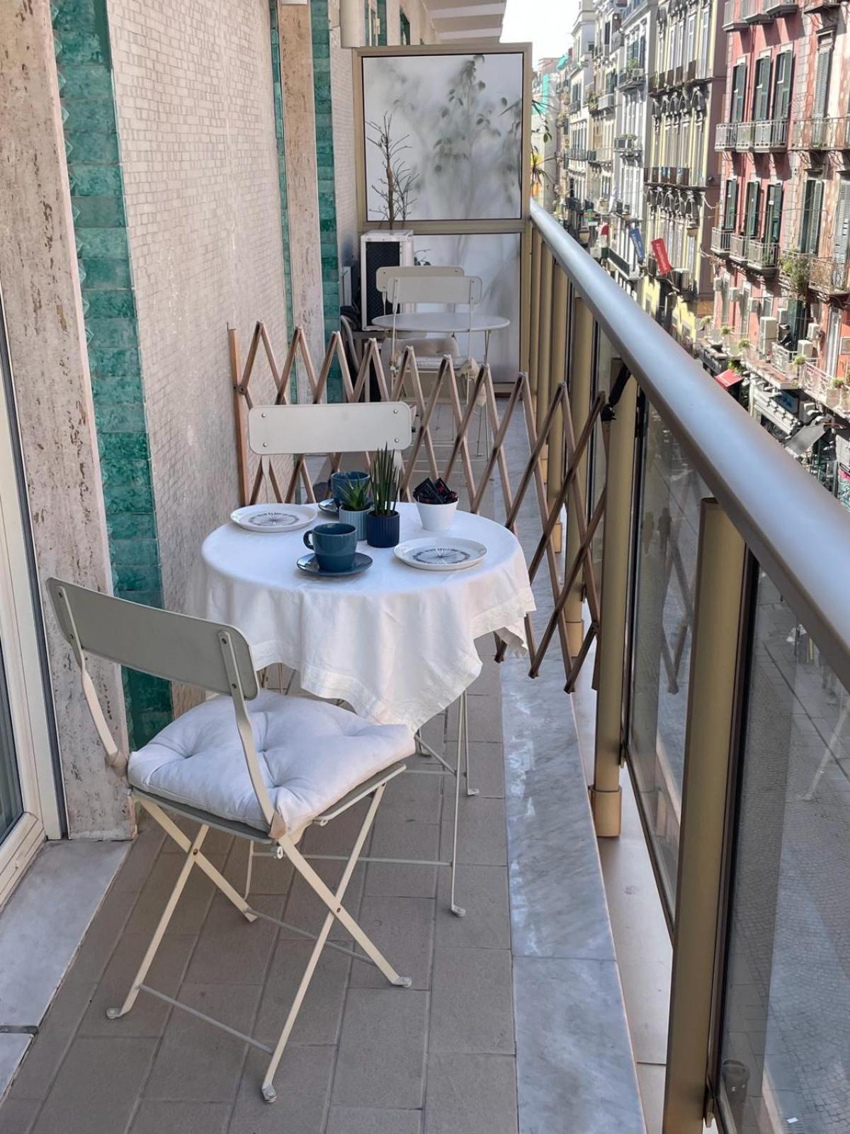 Maison Claudette Toledo Napoli Exterior foto